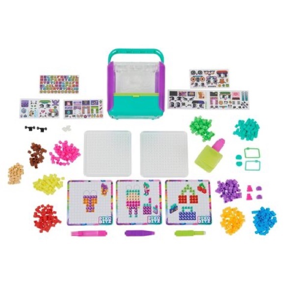 Pixobitz Studio with 500 Water Fuse Beads - Picture 8 of 9